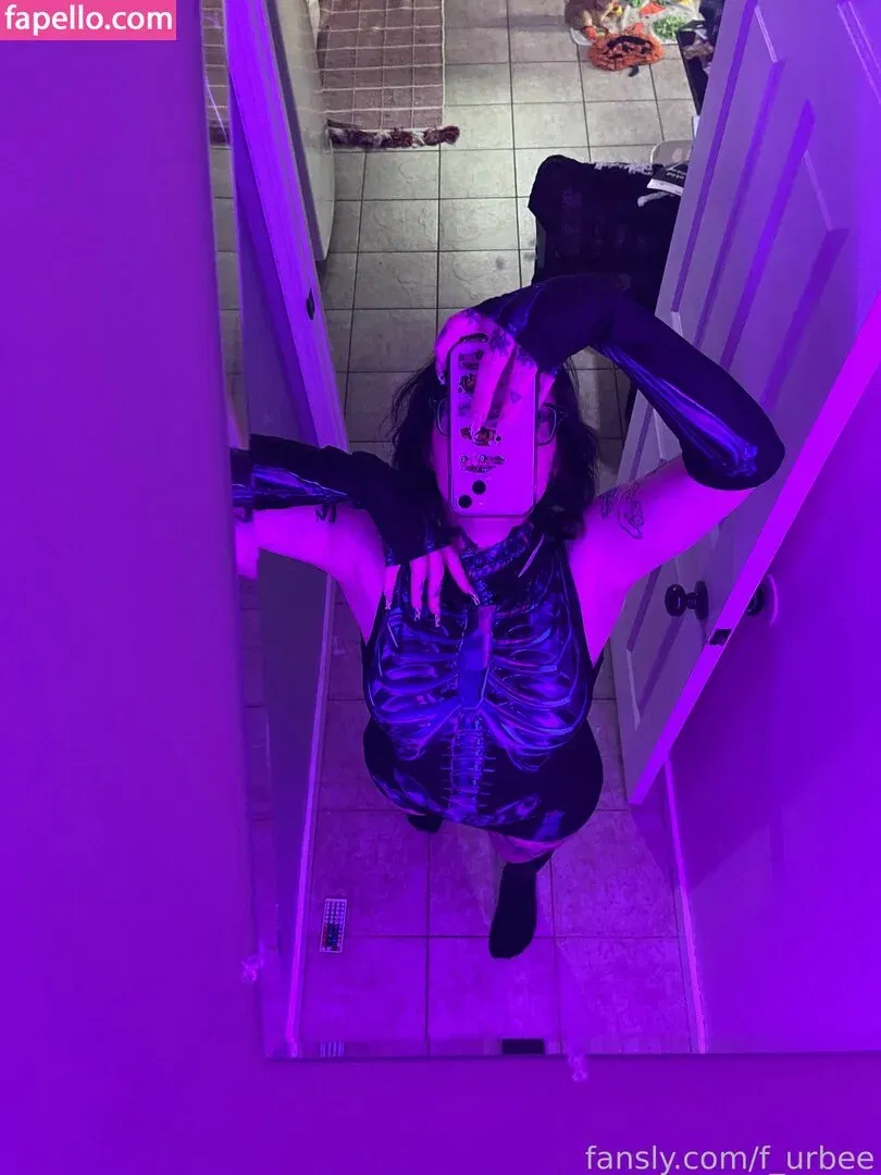 f_urbee Onlyfans Photo Gallery 