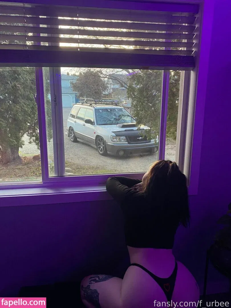 f_urbee Onlyfans Photo Gallery 