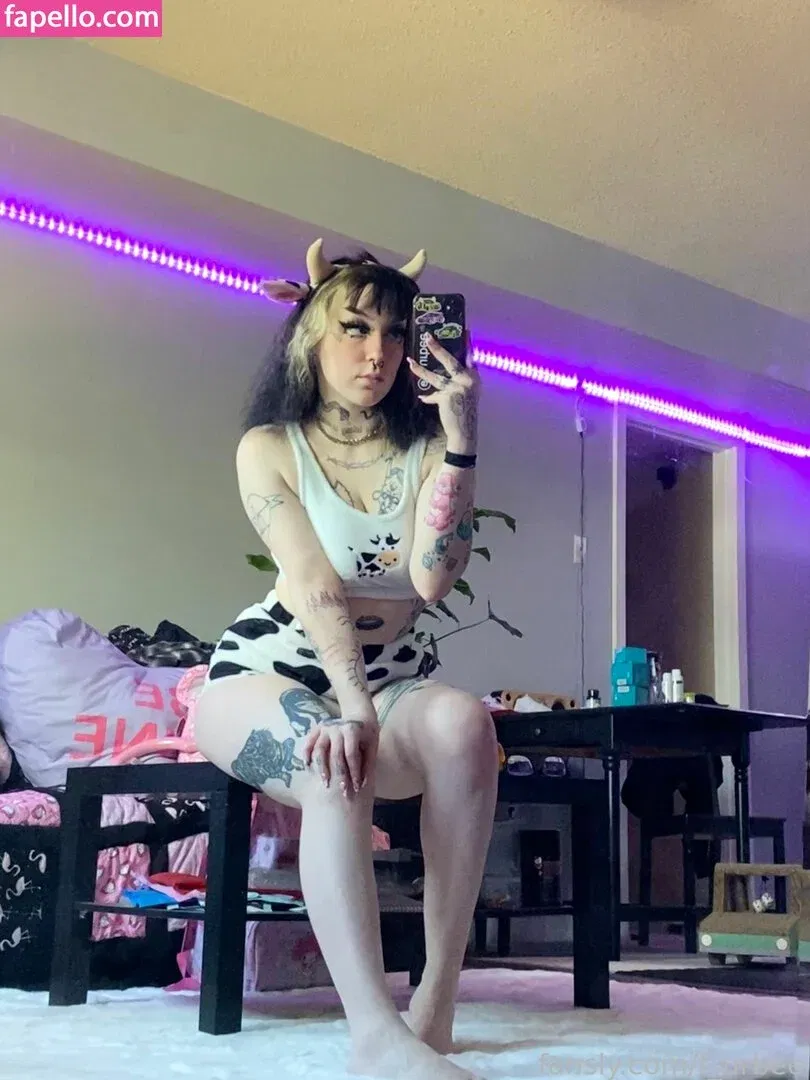 f_urbee Onlyfans Photo Gallery 