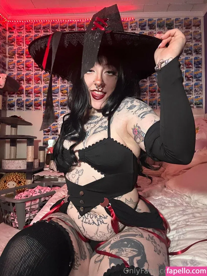 f_urbee Onlyfans Photo Gallery 