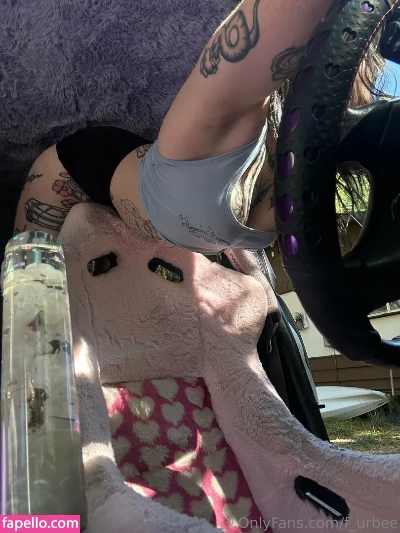 f_urbee Onlyfans Photo Gallery 