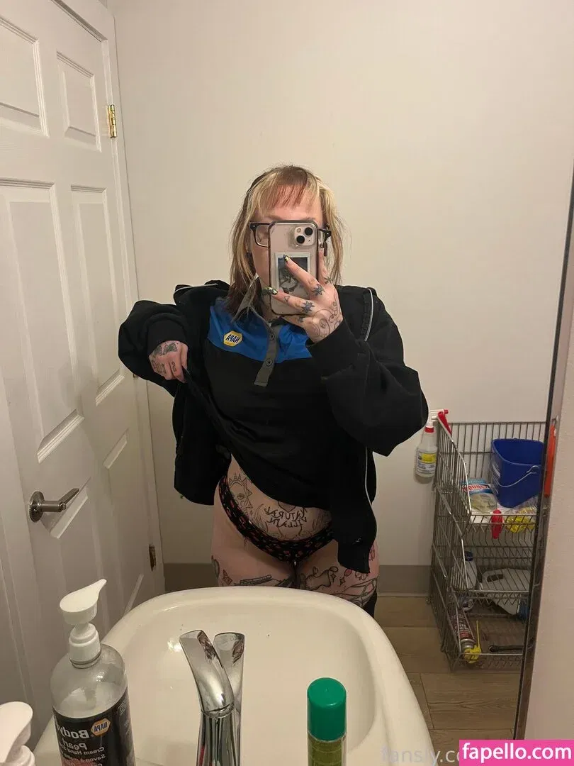 f_urbee Onlyfans Photo Gallery 