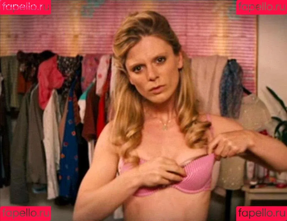 Emilia Fox Onlyfans Photo Gallery 