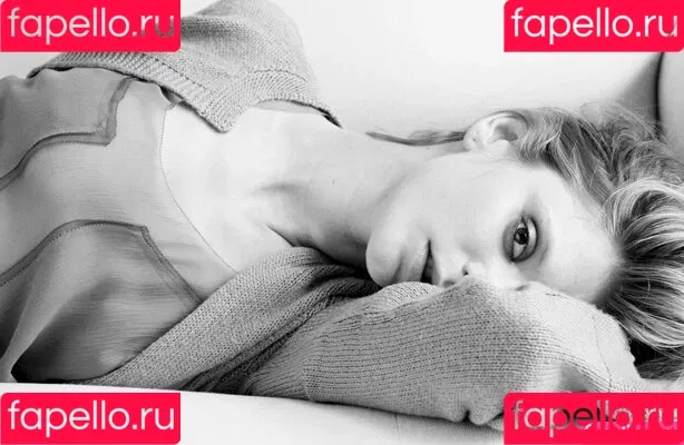 Emilia Fox Onlyfans Photo Gallery 