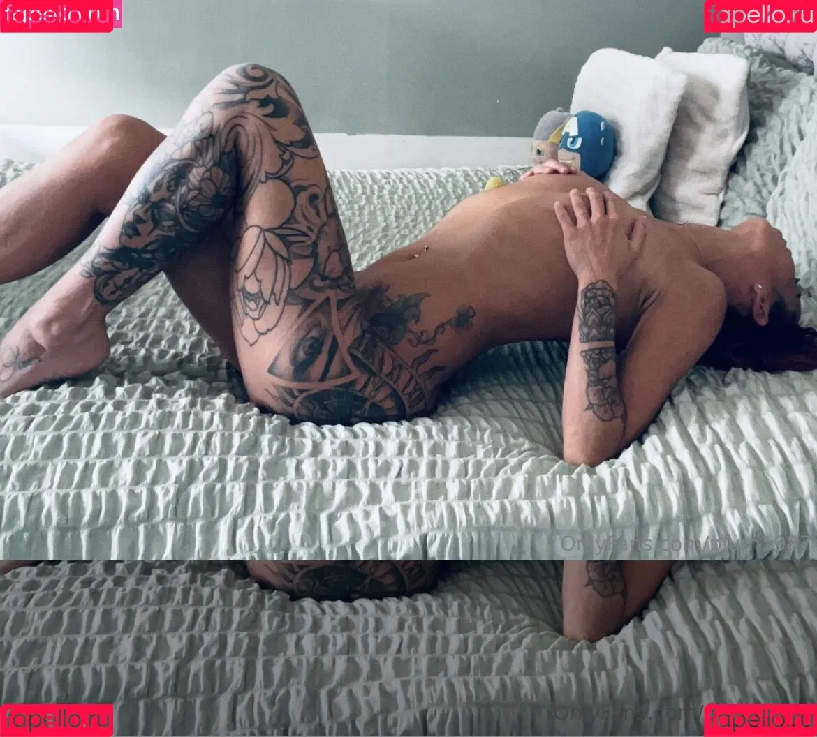Plum1987 Onlyfans Photo Gallery 
