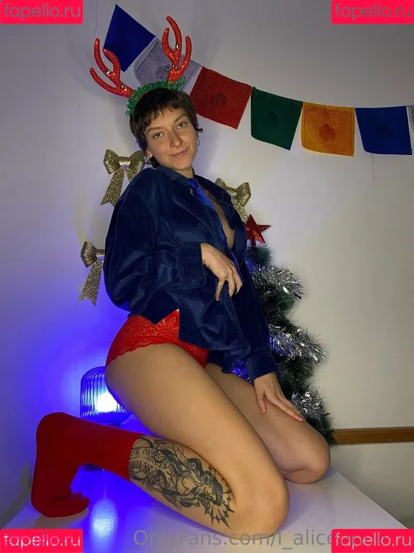l_alicebbgirl_l Onlyfans Photo Gallery 