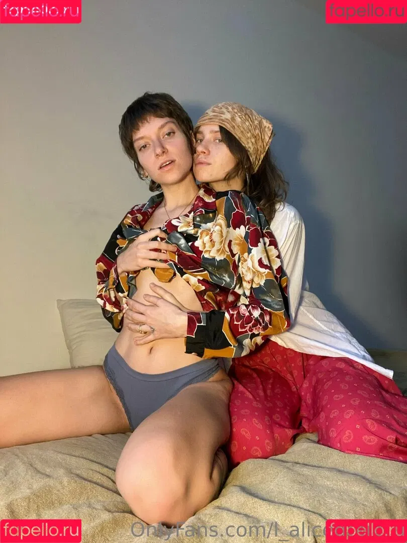 l_alicebbgirl_l Onlyfans Photo Gallery 