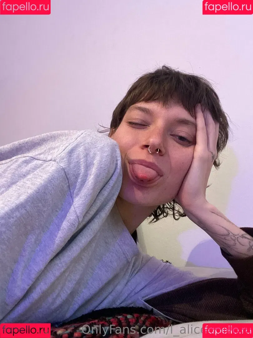 l_alicebbgirl_l Onlyfans Photo Gallery 