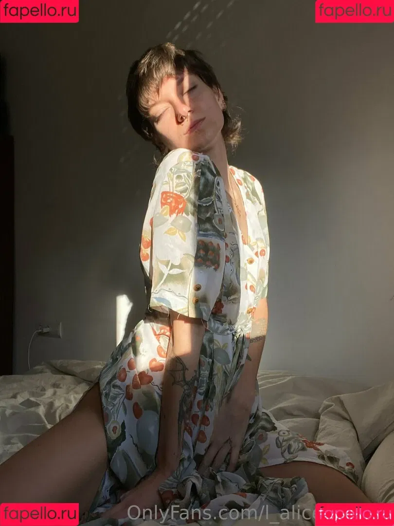 l_alicebbgirl_l Onlyfans Photo Gallery 