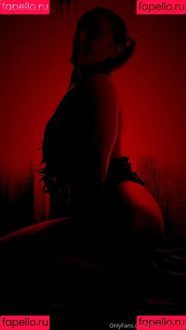 bossbitch_eleanor Onlyfans Photo Gallery 