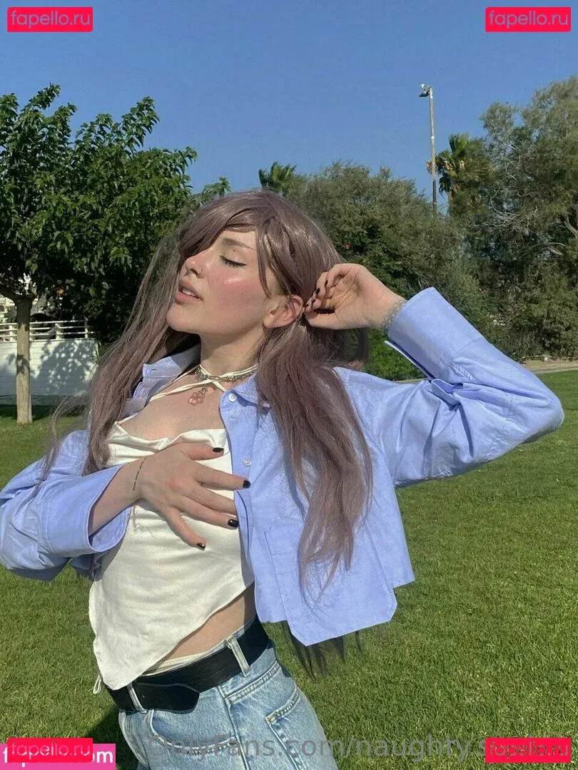 naughty.sophia Onlyfans Photo Gallery 