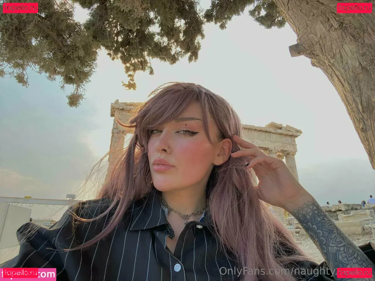 naughty.sophia Onlyfans Photo Gallery 