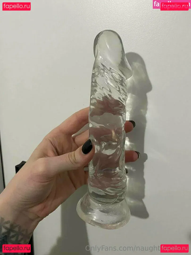 naughty.sophia Onlyfans Photo Gallery 