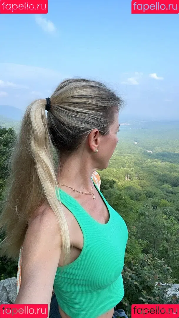 Peacefulfit Onlyfans Photo Gallery 