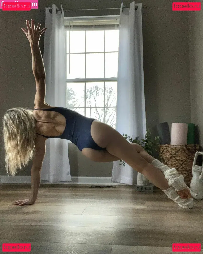 Peacefulfit Onlyfans Photo Gallery 