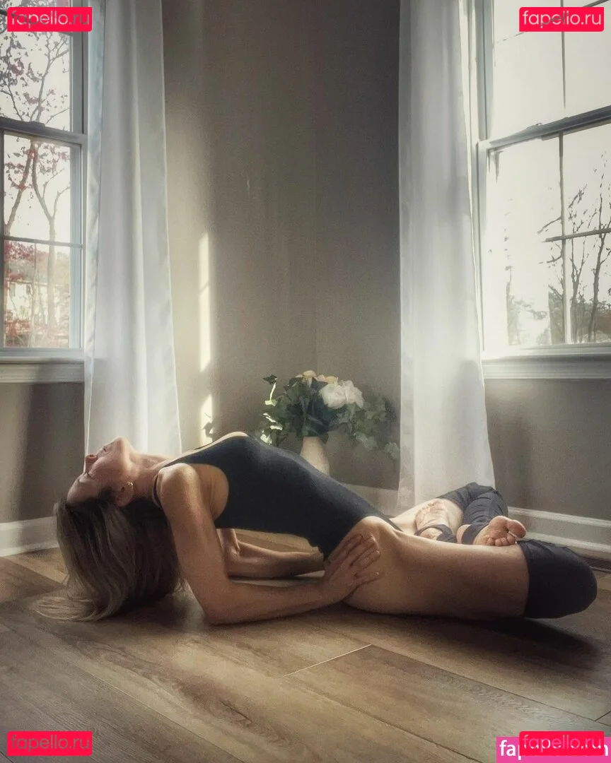 Peacefulfit Onlyfans Photo Gallery 