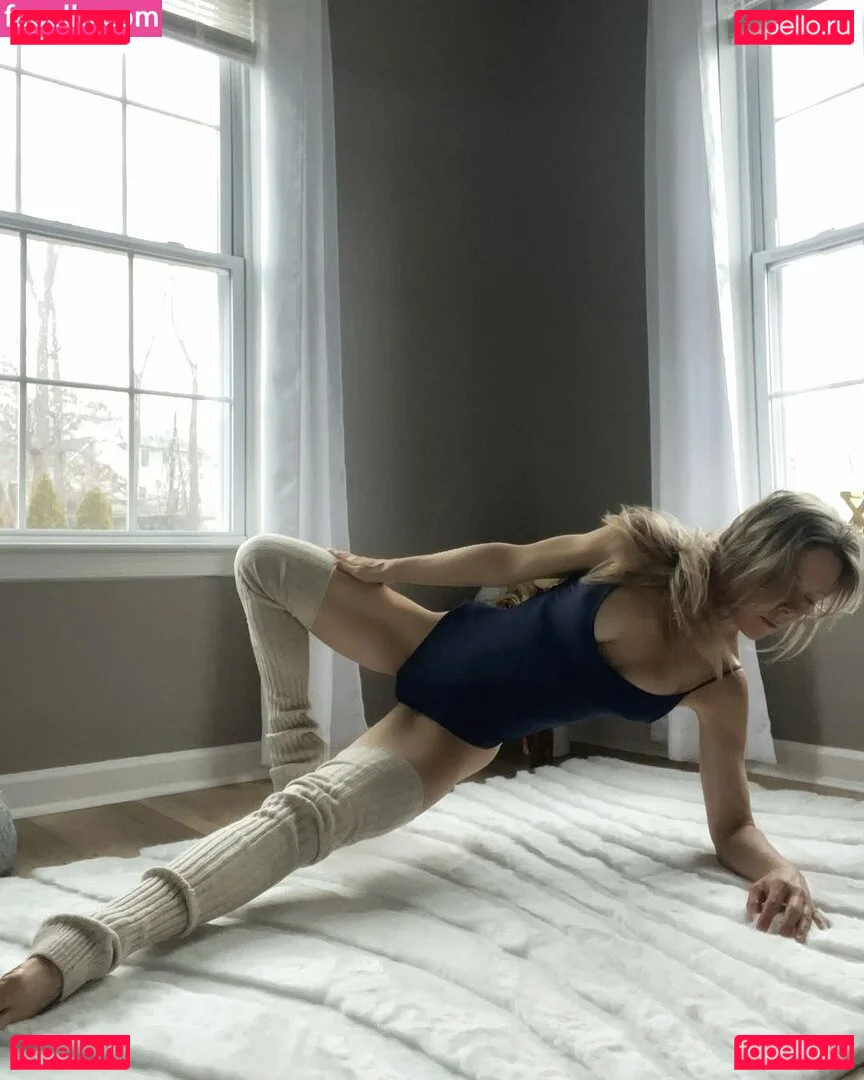 Peacefulfit Onlyfans Photo Gallery 