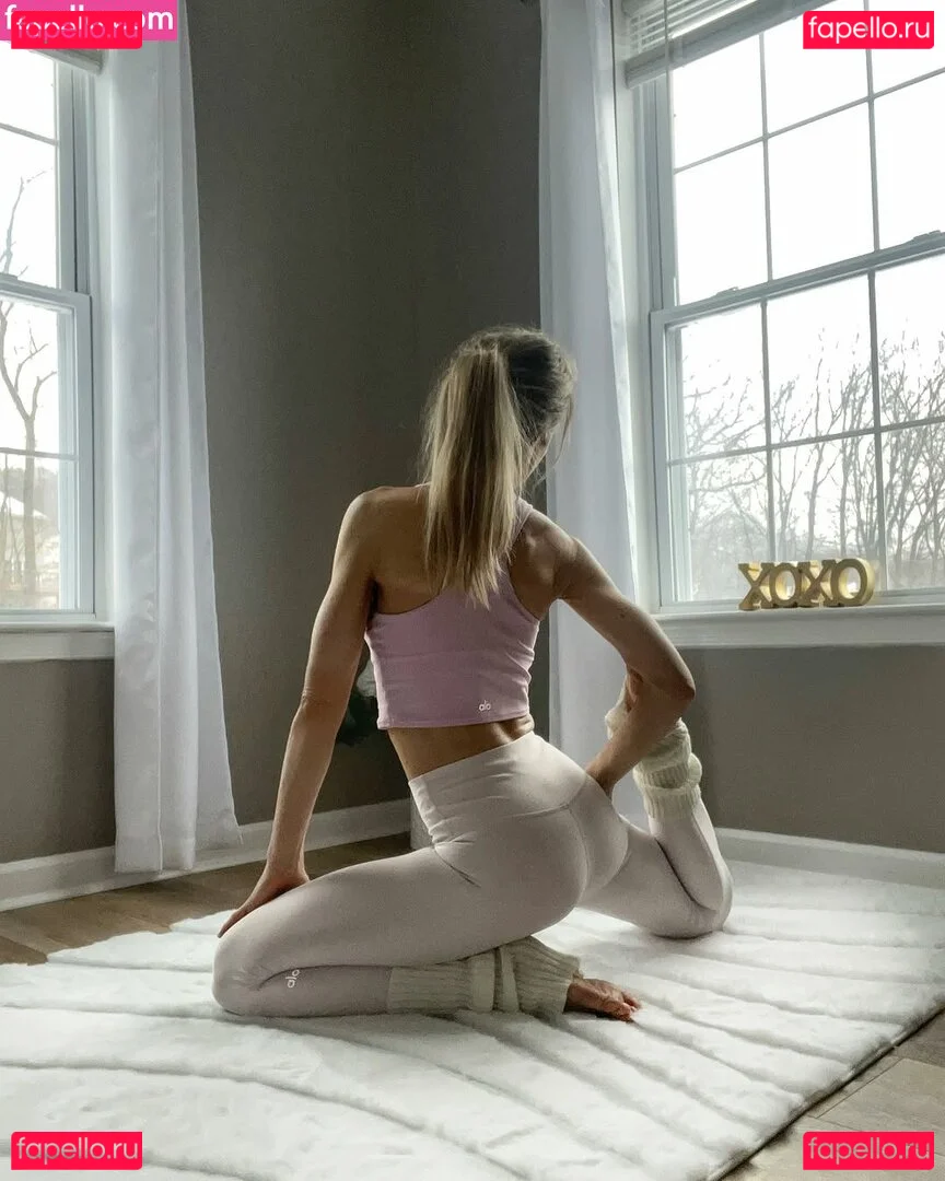 Peacefulfit Onlyfans Photo Gallery 