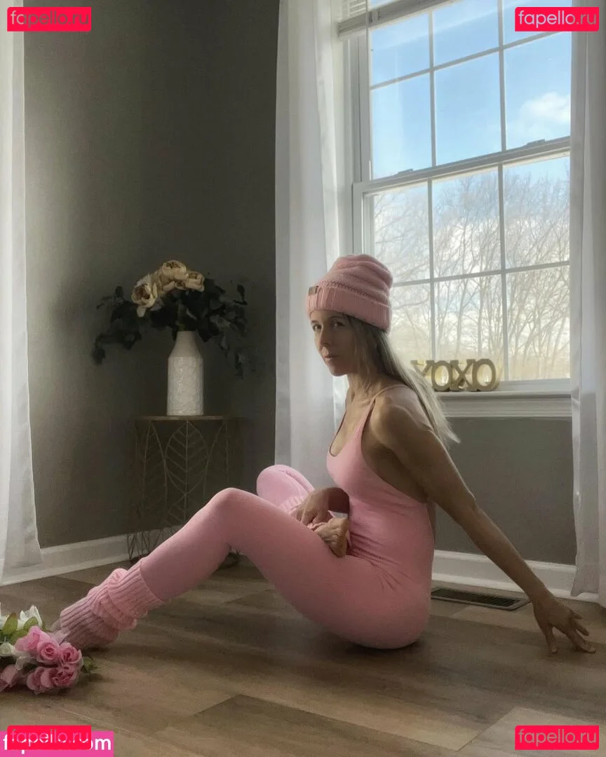 Peacefulfit Onlyfans Photo Gallery 