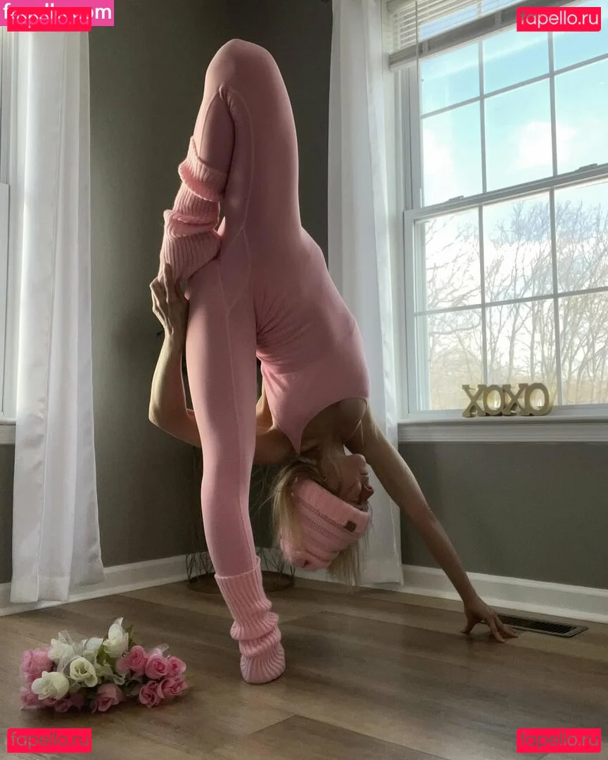 Peacefulfit Onlyfans Photo Gallery 