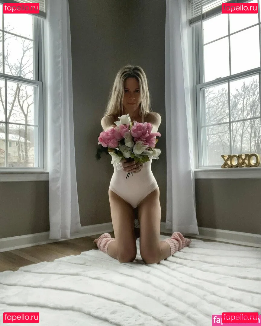 Peacefulfit Onlyfans Photo Gallery 