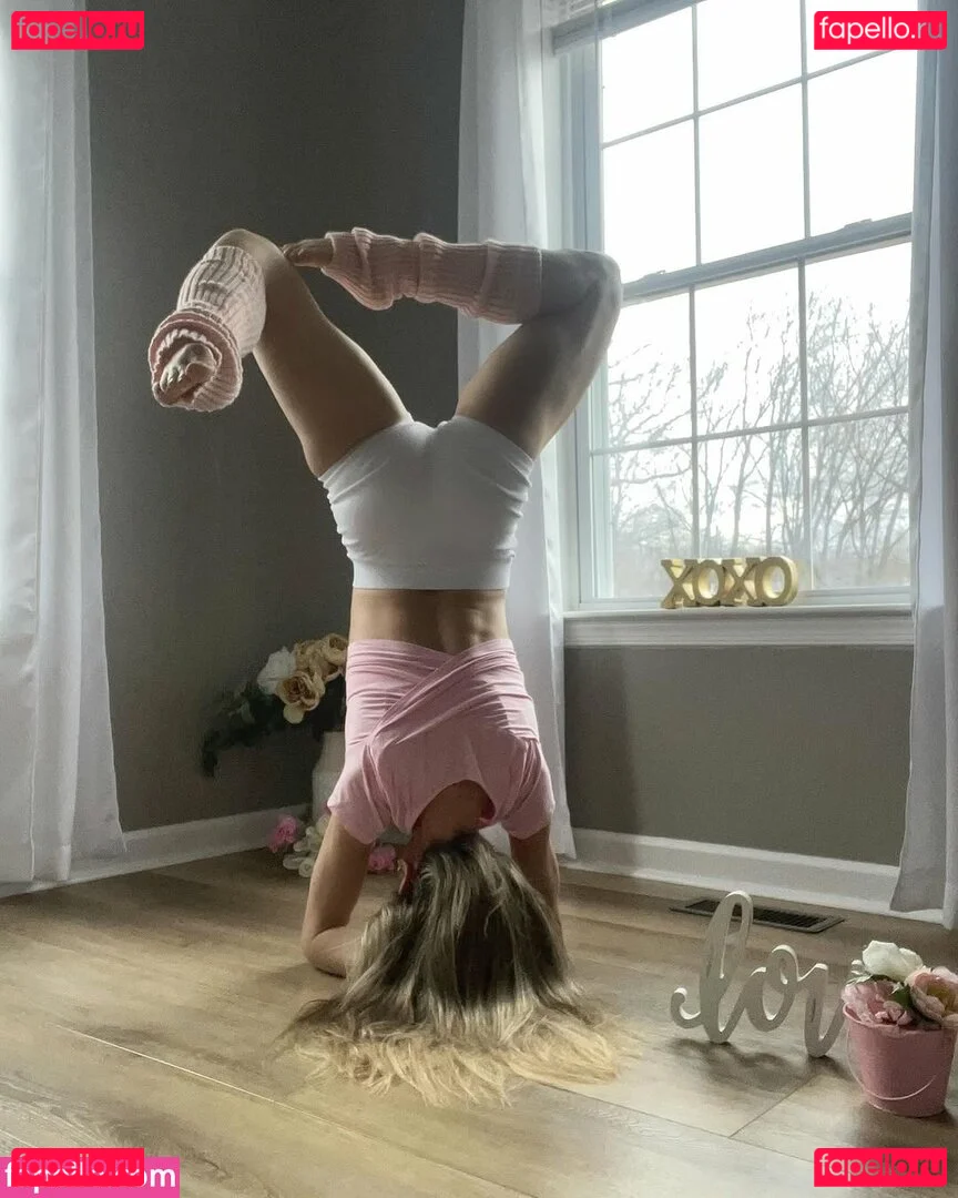 Peacefulfit Onlyfans Photo Gallery 