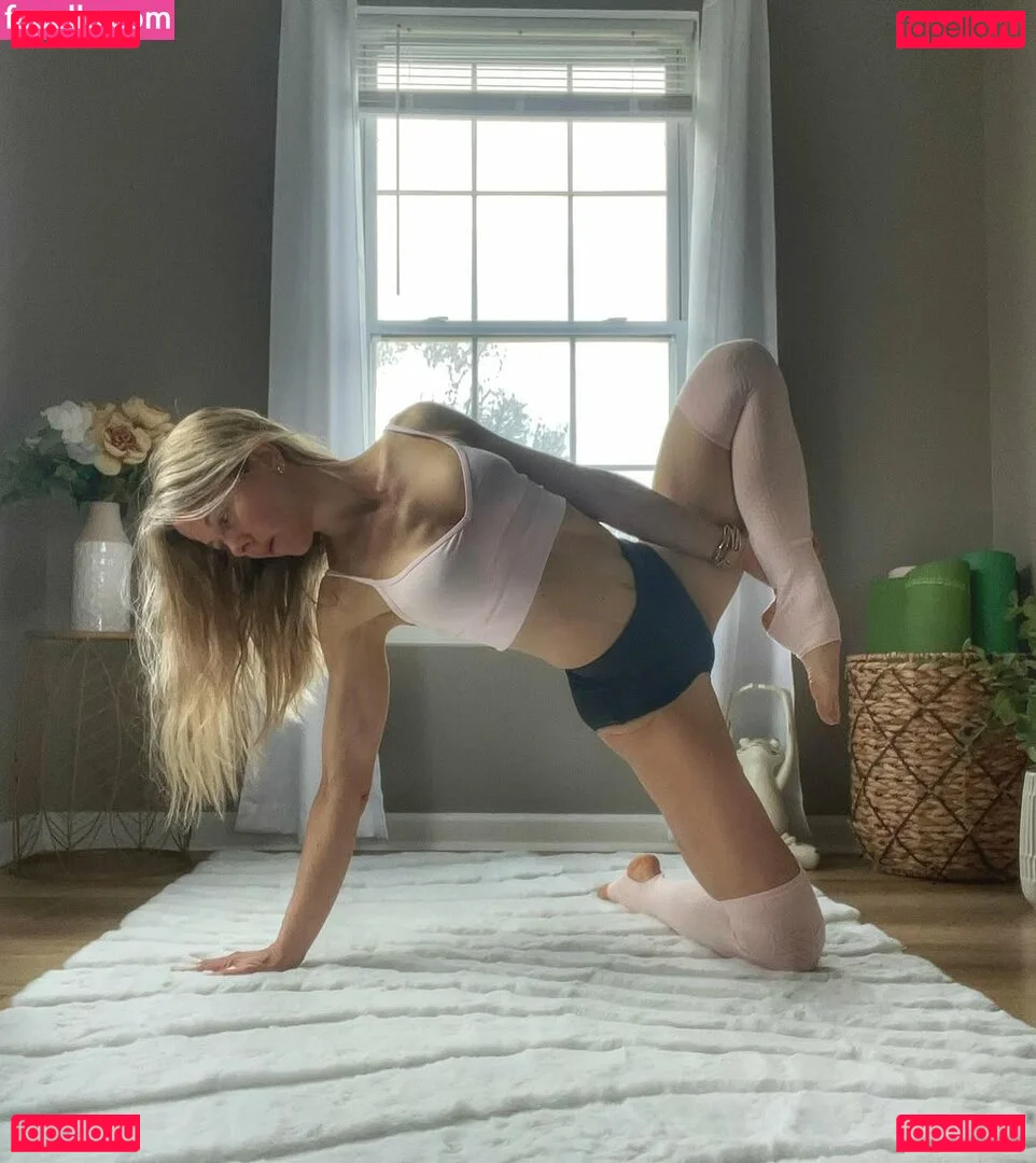 Peacefulfit Onlyfans Photo Gallery 