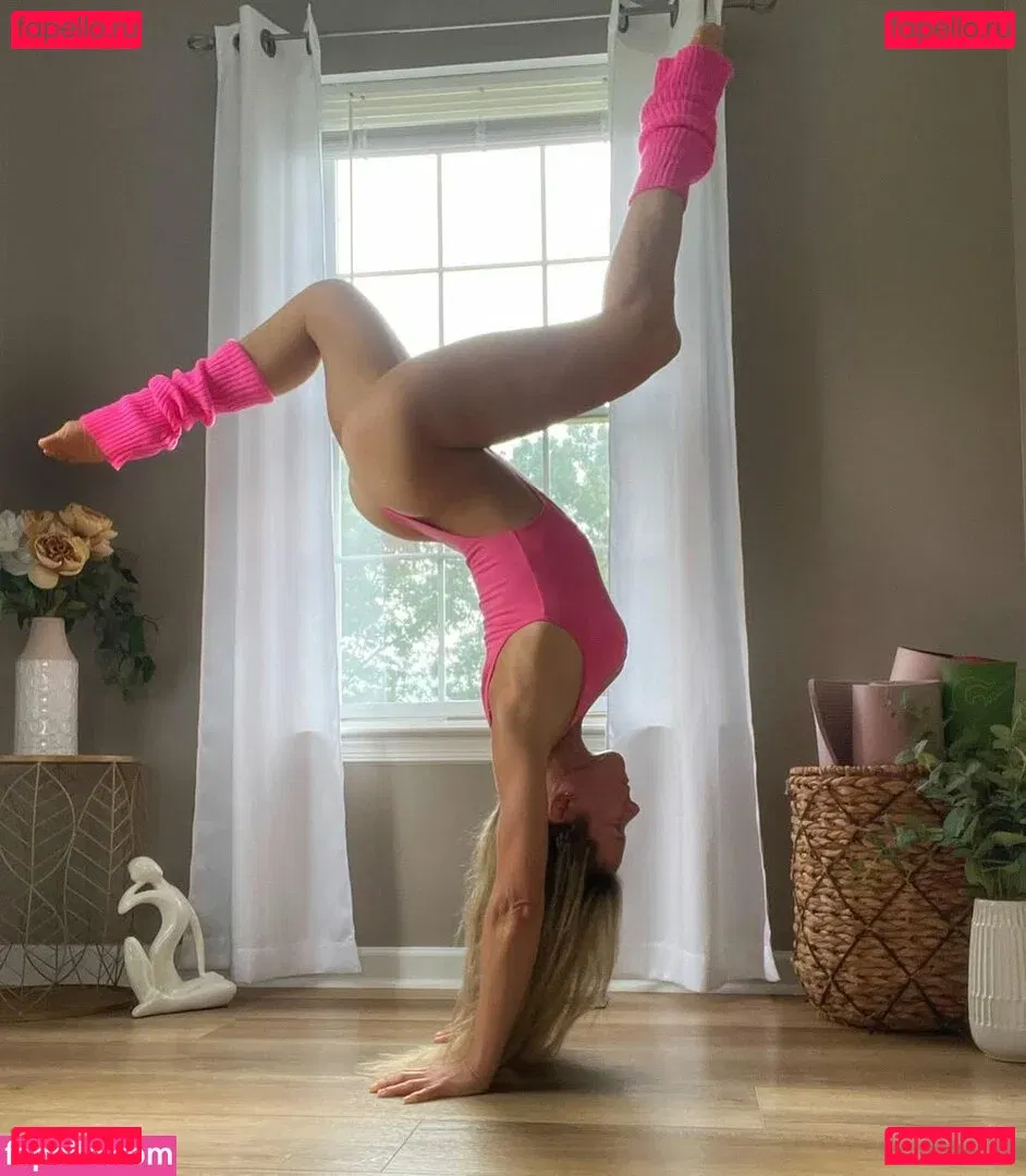 Peacefulfit Onlyfans Photo Gallery 