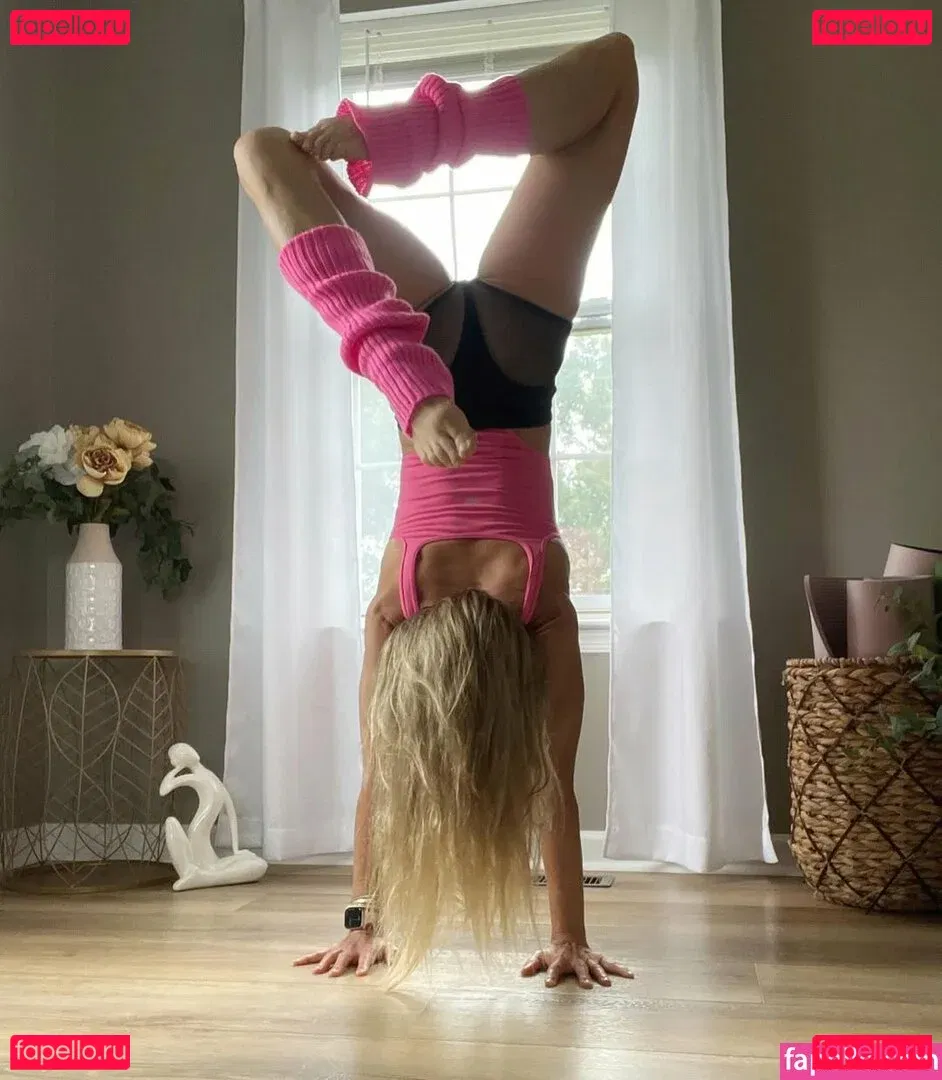 Peacefulfit Onlyfans Photo Gallery 