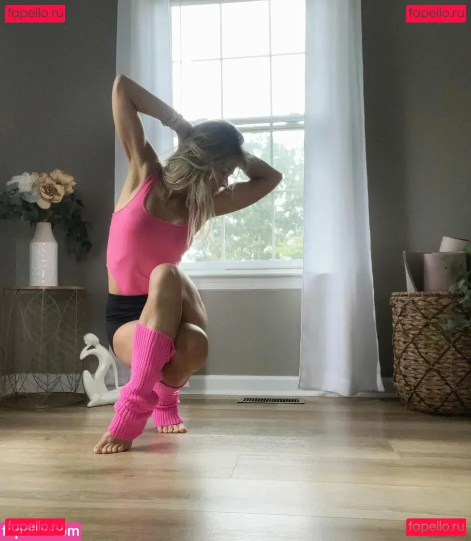 Peacefulfit Onlyfans Photo Gallery 