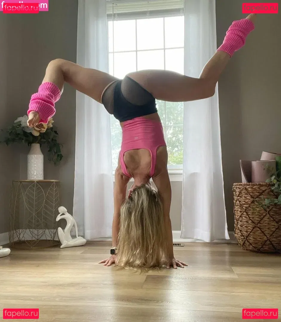 Peacefulfit Onlyfans Photo Gallery 