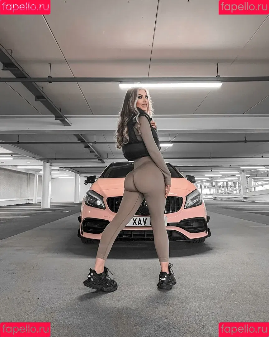 Xavia Brooke Onlyfans Photo Gallery 