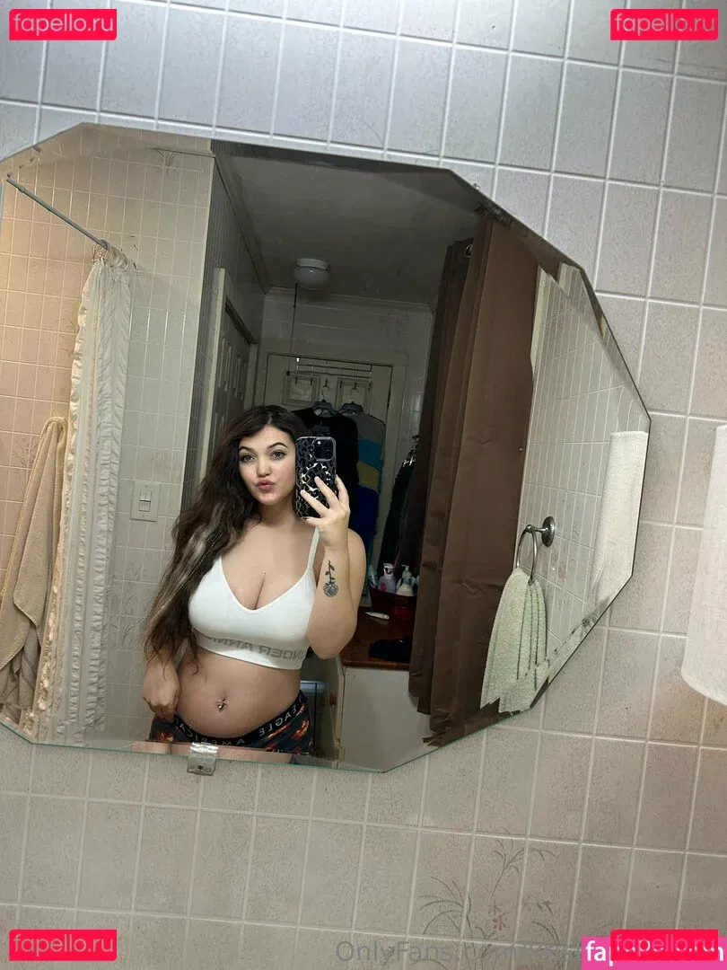 kristenhanesss Onlyfans Photo Gallery 