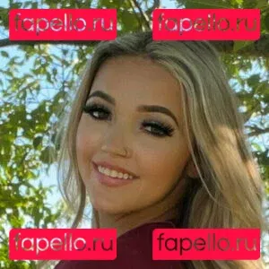 kristenhanesss Onlyfans Photo Gallery 