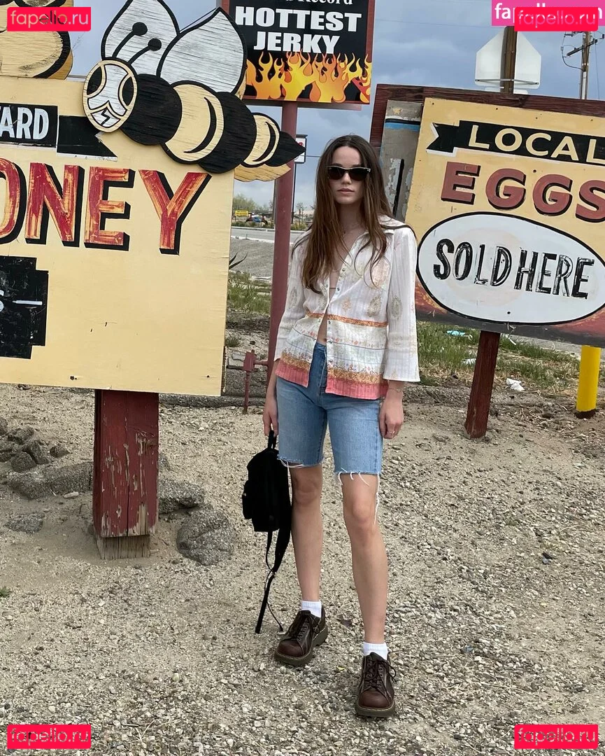 Elaine Carlin Onlyfans Photo Gallery 