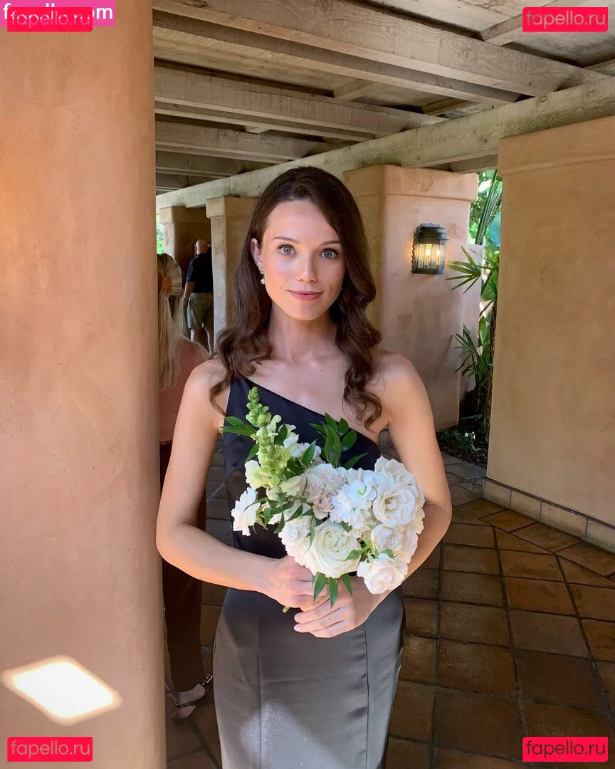 Elaine Carlin Onlyfans Photo Gallery 