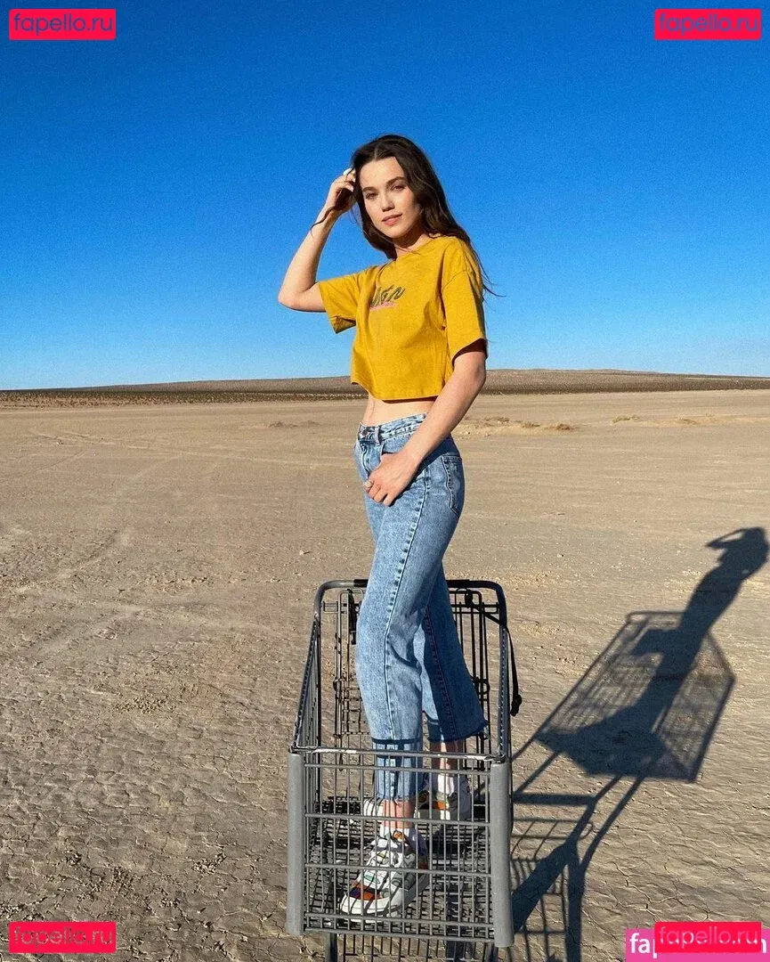 Elaine Carlin Onlyfans Photo Gallery 