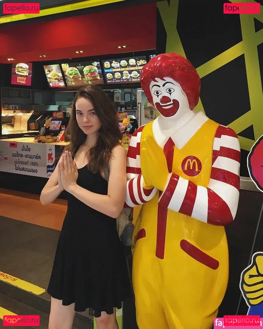 Elaine Carlin Onlyfans Photo Gallery 