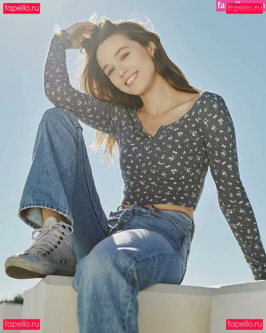 Elaine Carlin Onlyfans Photo Gallery 