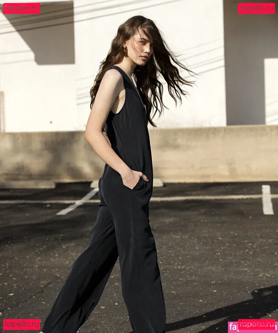 Elaine Carlin Onlyfans Photo Gallery 