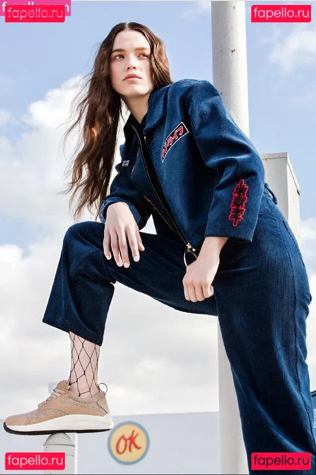 Elaine Carlin Onlyfans Photo Gallery 