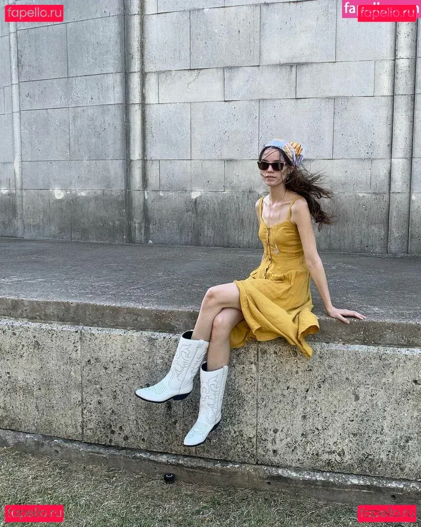 Elaine Carlin Onlyfans Photo Gallery 