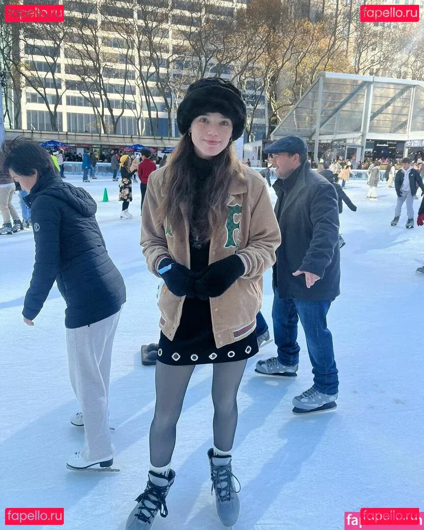 Elaine Carlin Onlyfans Photo Gallery 