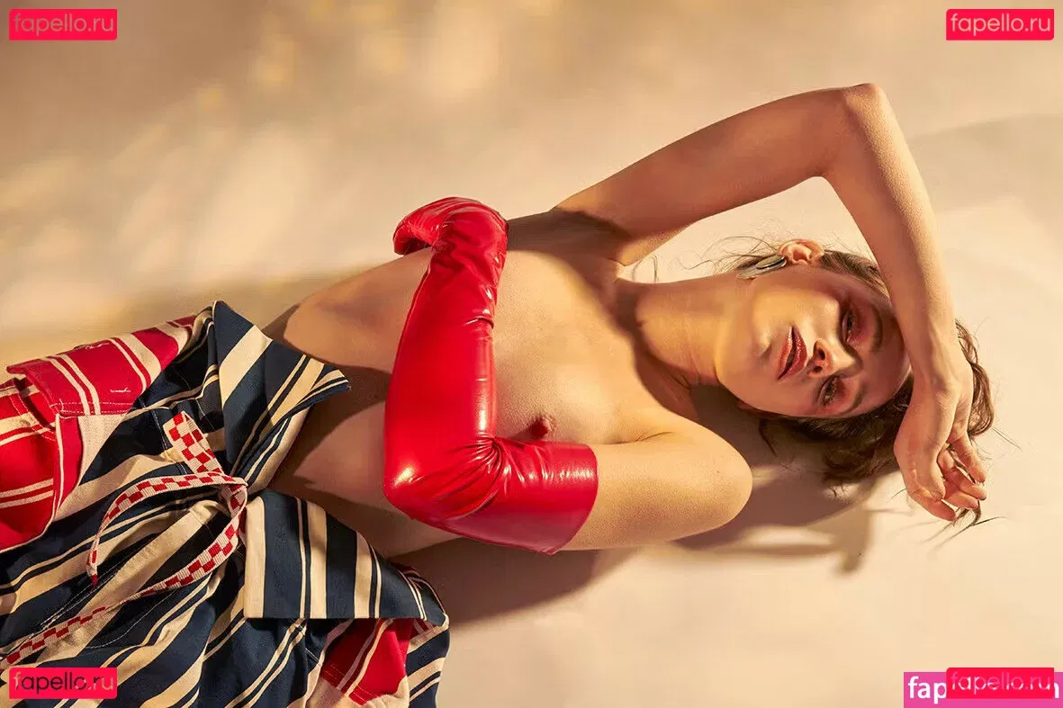 Elaine Carlin Onlyfans Photo Gallery 