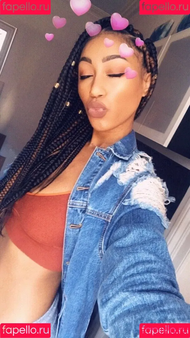 Nia Simone Onlyfans Photo Gallery 