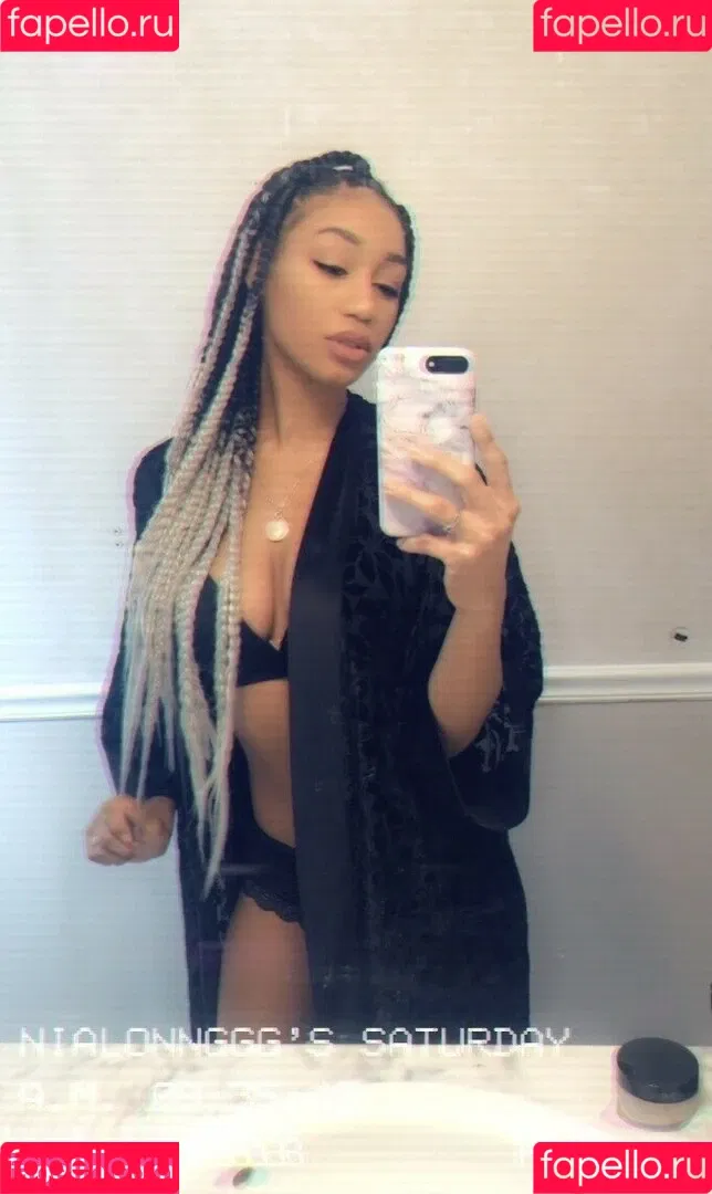 Nia Simone Onlyfans Photo Gallery 