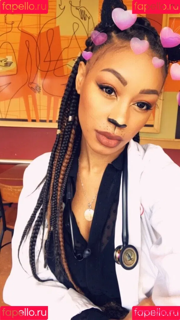 Nia Simone Onlyfans Photo Gallery 