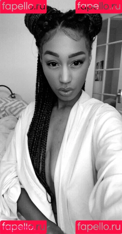 Nia Simone Onlyfans Photo Gallery 