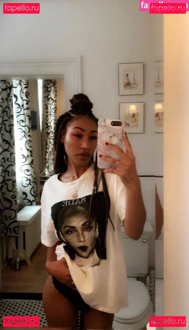 Nia Simone Onlyfans Photo Gallery 