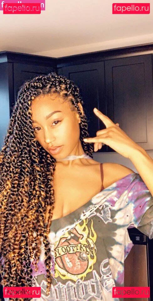 Nia Simone Onlyfans Photo Gallery 